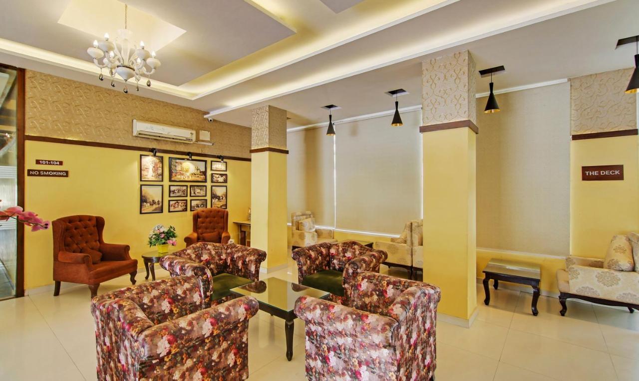 Redwood Resort Panchkula Eksteriør billede
